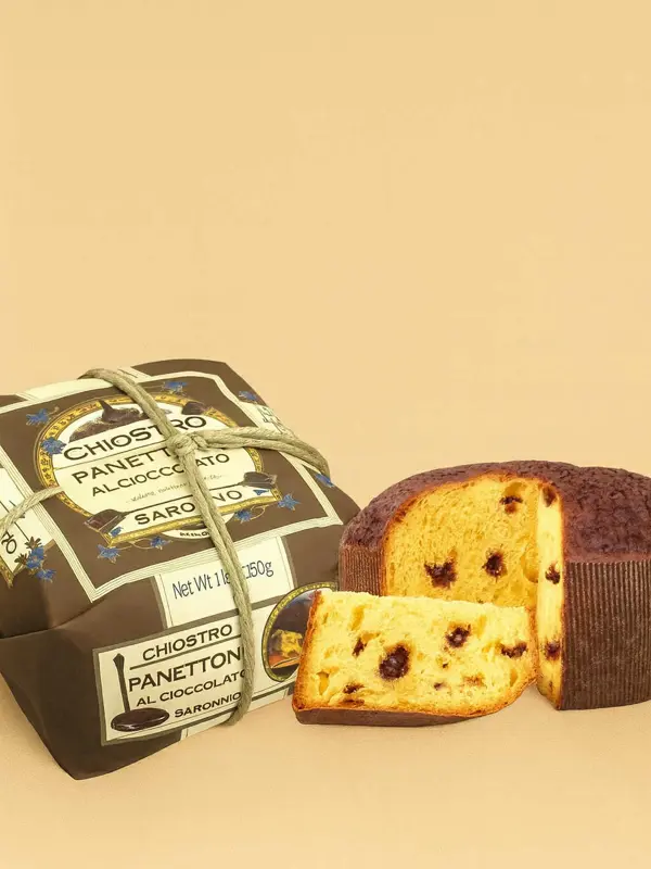 Panettone Cioccolato 750g fra Lazzaroni – tradisjonell italiensk julekake med sjokoladebiter, levert i elegant gaveeske.
